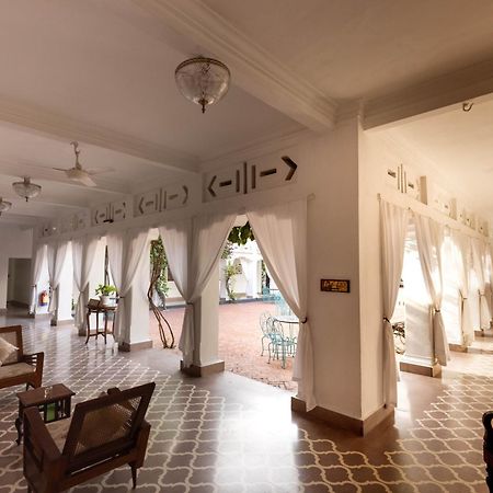 Saraca Hotel Lucknow Zewnętrze zdjęcie
