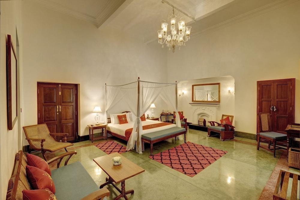 Saraca Hotel Lucknow Zewnętrze zdjęcie